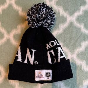 NHL Molson Canadian Black and White knit Pom-Pom Beanie